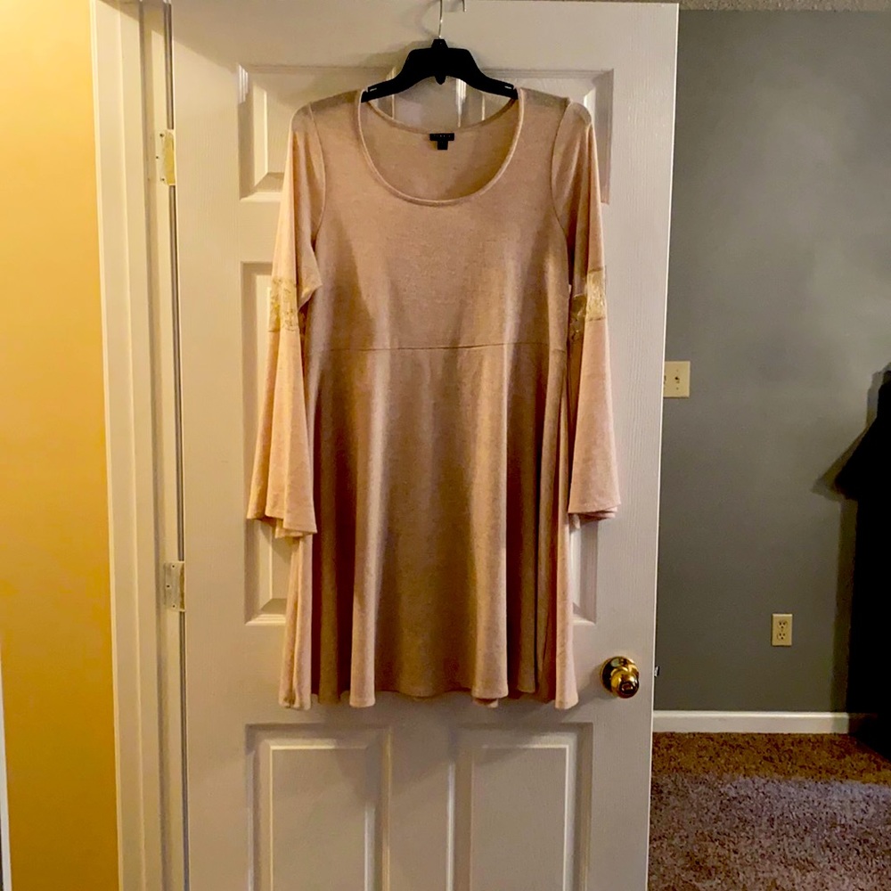 Torrid size 20 dress with bell sleeves